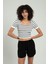Kadın Beyaz Renkli Siyah Çizğili Kare Yaka Kısa Kollu Spor Triko Crop Top Badi SFYZ1005 2