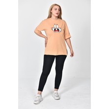 Zeren Moda Kadın Bugs Bunny Baskılı  Oversize T-Shirt