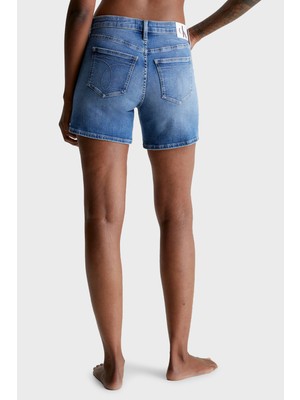 Calvin Klein Streç Pamuklu Normal Bel Regular Fit Denim Short J20J2206461A4 Bayan Short J20J220646 1A4