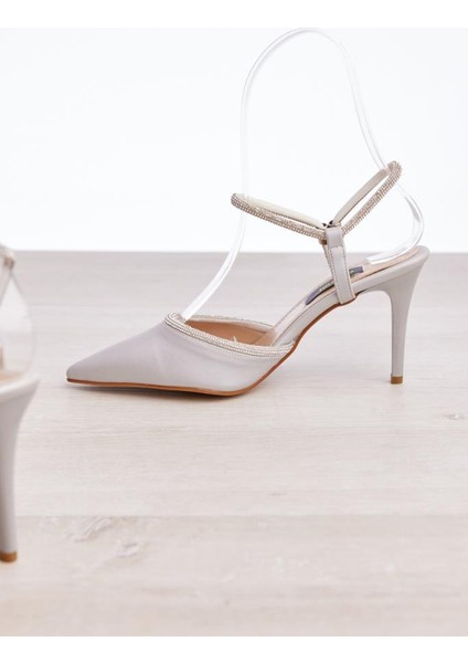 Ince Topuk Taş Aksesuarlı Kadın Abiye Ayakkabı modelleri