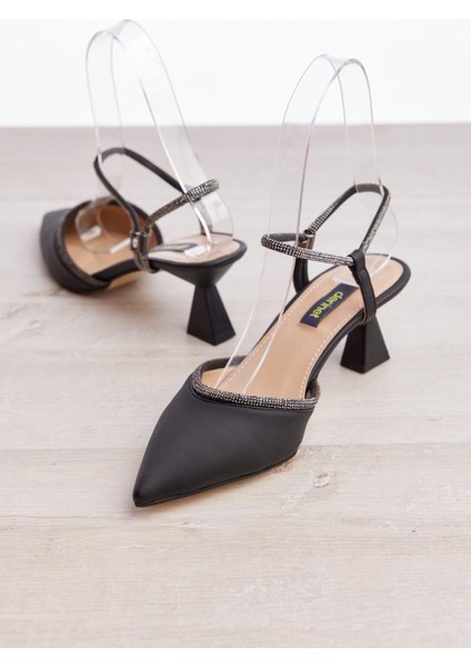 Taş Aksesuarlı Kadın Abiye Ayakkabı fiyatları