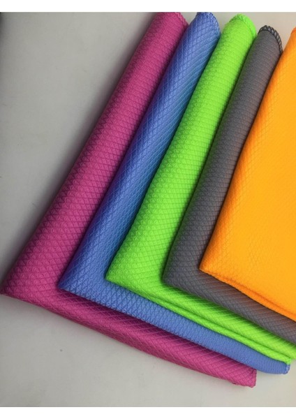 12 Adet Mikrofiber Baklava Desenli Cam ve Temizlik Bezi