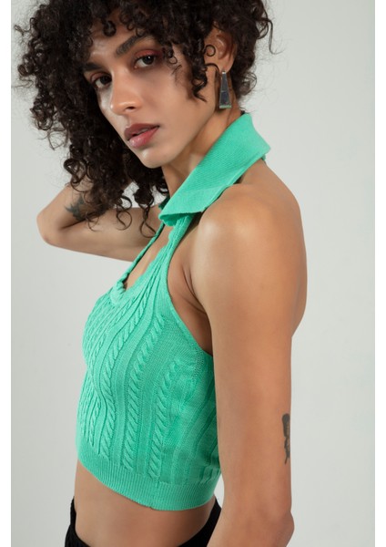 Polo Yaka Fıstık Yeşil Renkli Kadın Saç Örgülü Yuvarlak Açmalı Spor Triko Bluz Atlet Crop Top SFYZ1010