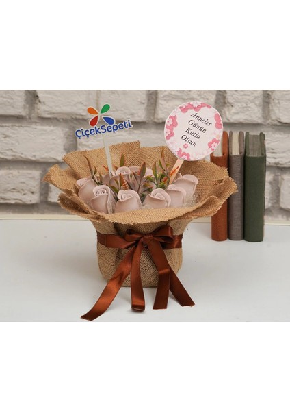 Anneller Günün Kutlu Olsun Vizon Gonca Güllerin Zerafeti Kokulu Taş Çiçek Aranjmanı