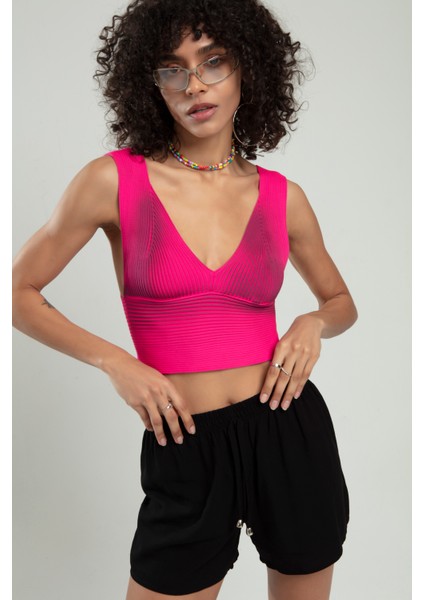 Fuşya Pembe Renkli Kadın Özel Sprey Boyamalı V Yakalı Spor Triko Atlet Büstiyer Crop Top Bluz SFYZ1013