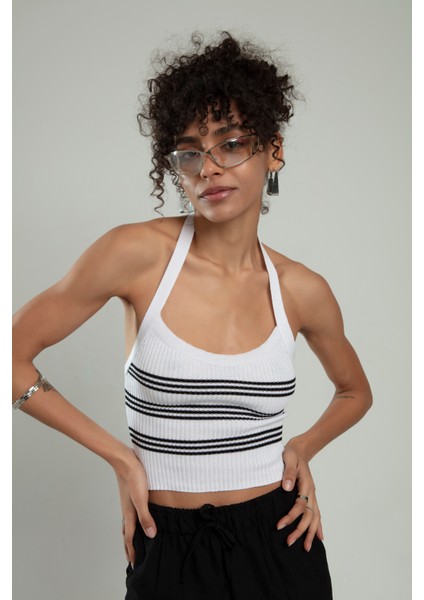 Siyah-beyaz Renkli Kadın Spor Kendinden Askılı Çizğili Fitil Örgülü Triko Badi Büstiyer Crop Top SFYZ1015 modelleri