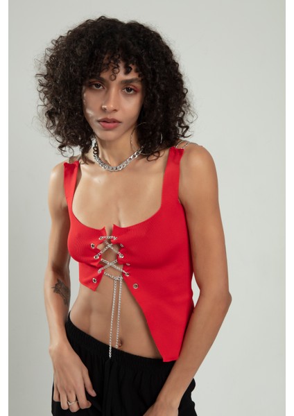 KIRMIZI RENKLİ KADIN SPOR OMUZDAN ZİNCİRLİ KUŞ GÖZÜ ZİNCİR BAĞLAMALI TRİKO ATLET BÜSTİYER CROP TOP fırsatları
