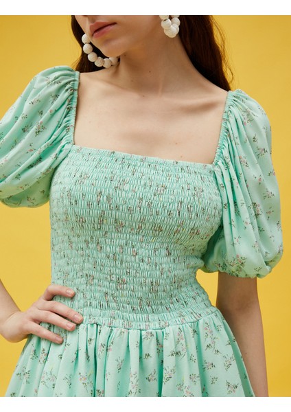 Aslıhan Malbora x Koton - Gipeli Çiçekli Katlı Mini Elbise indirimleri