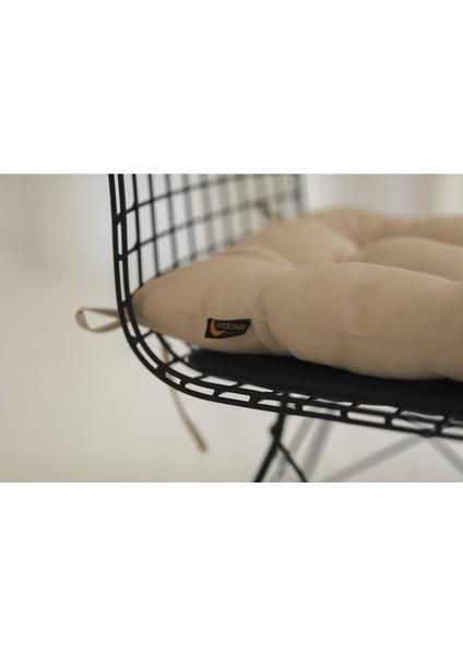 Pofuduk Bej Kare Sandalye Minderi 40 x 40 cm fiyatları