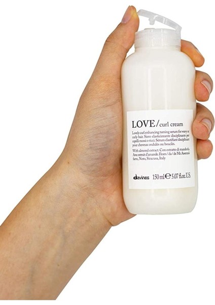 Professional Love Curl Durulanmayan Bukle Belirginleştirici Ağırlık Yapmayan Saç Kremi 150 Ml