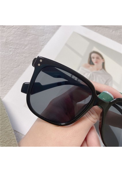 Retro Moda Bayan Uv Korumalı Güneş Koruyucu Güneş Gözlüğü (Yurt Dışından) fırsatları