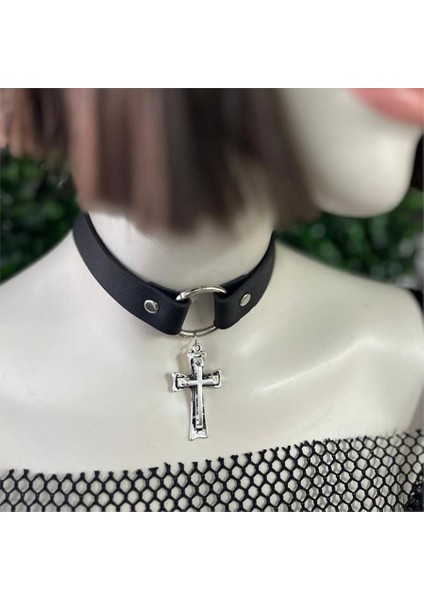 Favoriconsept - Siyah Basic Embossed Cross Halkalı Deri Choker