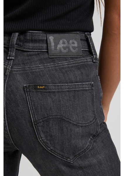 Marion Straight Fit Düz Kesim Normal Bel Esnek Jean Kot Pantolon fırsatları