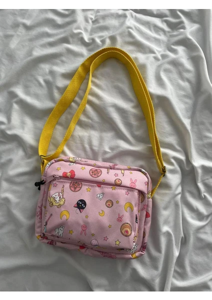 Planet Butik Sailor Moon 2 Bölmeli Crossbody Çanta