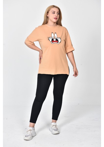 Zeren Moda Kadın Bugs Bunny Baskılı  Oversize T-Shirt