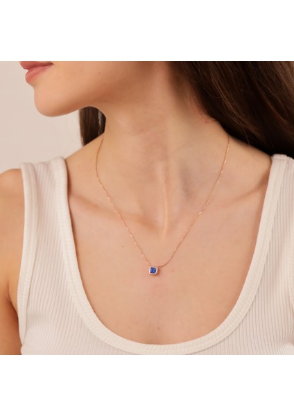 925 Ayar Gümüş Safir Renk Kare Taşlı Baget Kolye fiyatları