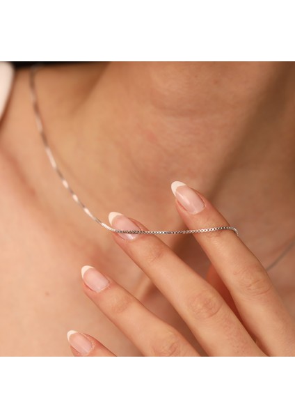 925 Ayar Gümüş Küp Zincir Asansörlü Tasarım Dorika Kolye fiyatları