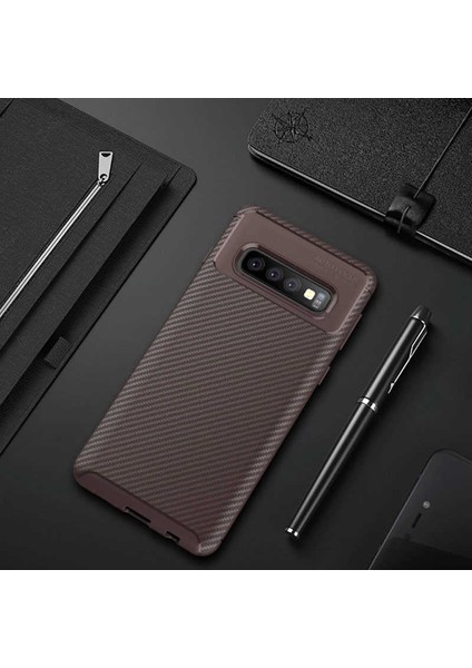 Samsung Galaxy S10 Kılıf Karbon Silikon Case Kahverengi