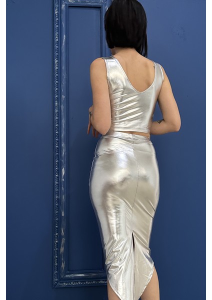 Gümüş Sırt Dekolteli Metalik Crop Üst fiyatları
