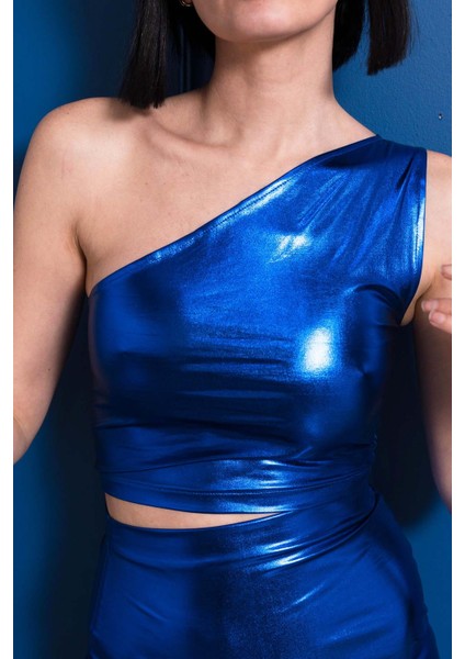 Saks Royal Blue Metalik Tek Omuz Crop Üst