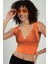 Turuncu Renkli Kadın Özel Sprey Boyamalı V Yakalı Spor Triko Atlet Büstiyer Crop Top Bluz SFYZ1013 1