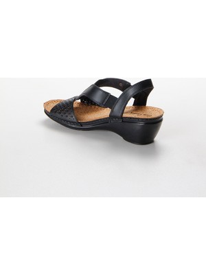 Pierre Cardin Günlük Kadın Dolgu Topuk Sandalet Pc-1392-3728.02H