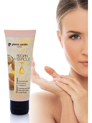 Pierre Cardin 75 ml E Vitaminli  Argan Yağı Özlü Nemlendirici El Kremi Hızla Emilir
