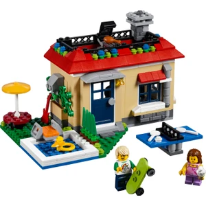 Creator 31067 Havuz Başı Tatili