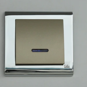 Cellia Işıklı Anahtar Dore Kapak Krom Çerçeve