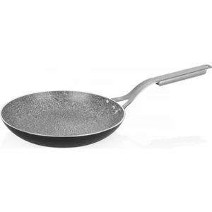 Regal Titanium Yayvan Tava 26 Cm
