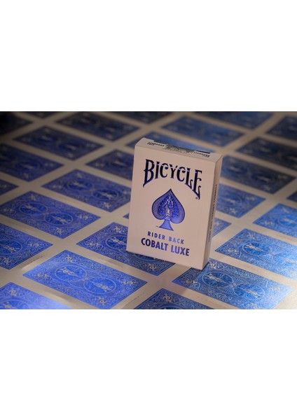 Orjinal Bicycle Metal Cobalt Luxe Oyun Kağıdı (Bicycle Rider Back İskambil Oyun Kartı)