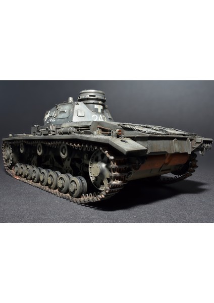 1/35 Ölçek Plastik Maket, Pz Kpfw Iıı Ausf D