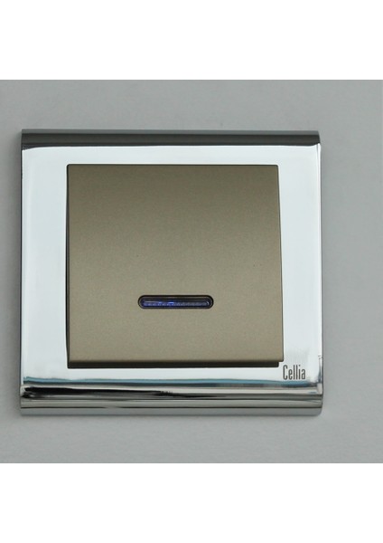 Cellia Işıklı Anahtar Dore Kapak Krom Çerçeve