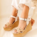 Limoya Margo Beyaz Çapraz Hasır Bantlı Dolgu Topuklu Sandalet