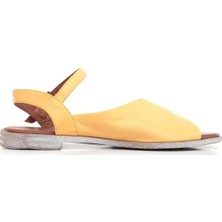 Bueno Shoes Asimetrik Detay Deri Kadın Düz Sandalet 9N5001