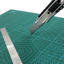 Techmaster Kesme Matı Cutting Mat Kesim Altlığı A4 Ebatında 30 x 21 cm