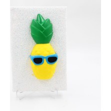 Hediye Deposu Beyaz Ananas Squishy Simli Kendi Kutusunda Kabartmalı Sukuşi