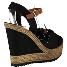 Fox Shoes Siyah Kadın Dolgu Topuklu Ayakkabı 9674071005
