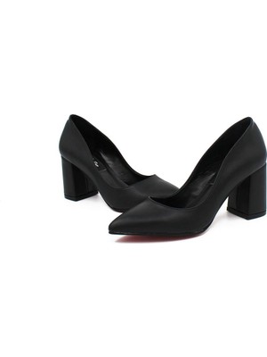By Erz Kadın Sivri Burun Topuklu Ayakkabı