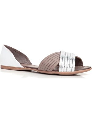 Bueno Shoes Çapraz Detaylı Hakiki Deri Kadın Düz Sandalet 9J2122