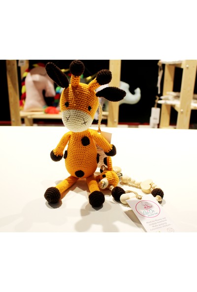 Bade Tasarım Amigurumi Şaşkın Zürafa Organik El Örgüsü Oyuncak