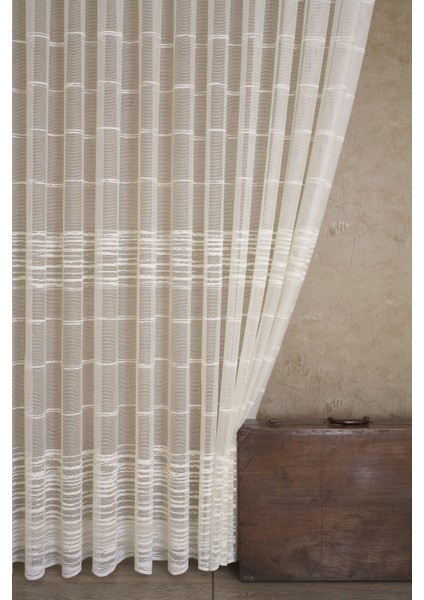 Örme Tül Çizgili Ekru 1-2 Seyrek Pile 250 x 260 cm