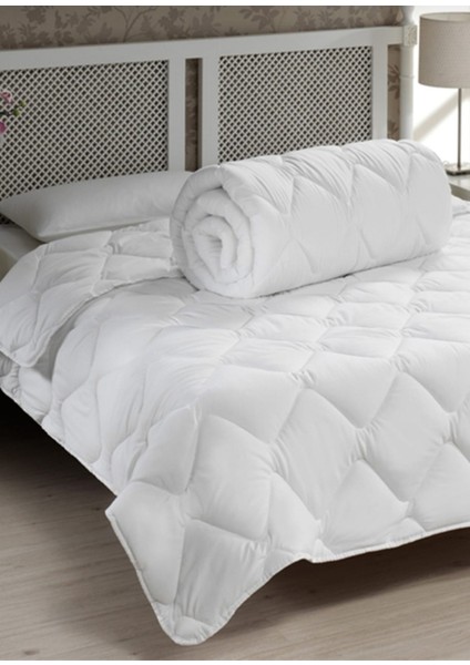Tek Kişilik Antialerjik Microfiber Yorgan 155X215