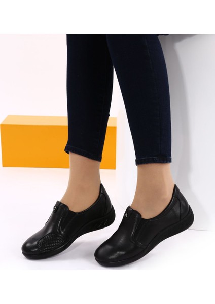 506 Kadın Hallux Yapılı Anatomic Footwear Ayakkabı 20Y