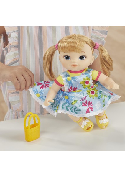 Hasbro Baby Alive Minik Bebeğim Moda Seti Mavi-Çiçekli E6645-E7144