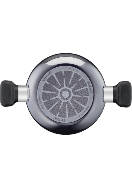 Tefal Titanium Resist Yumurta Tavası 22 cm Yumurta Tavası 22 cm fırsatları