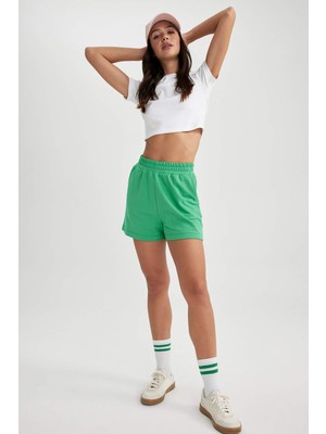 DeFacto Regular Fit Düz Paça Sweatshirt Kumaşı Şort Z5071AZ23SM