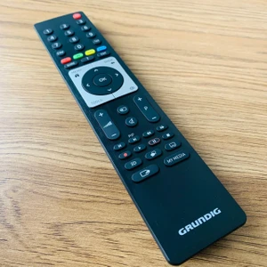 Ata Elektronik Orjinal - Arçelik Beko Grundig Android 4K LED Tv Kumandası Orjınal Ürün - Defolu Kozmetik Çizikli Ürün