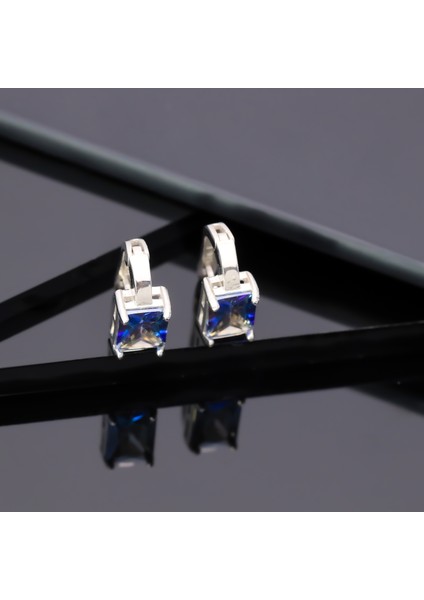 925 Ayar Gümüş Mavi Mistik Baget Taşlı Küpe indirimleri