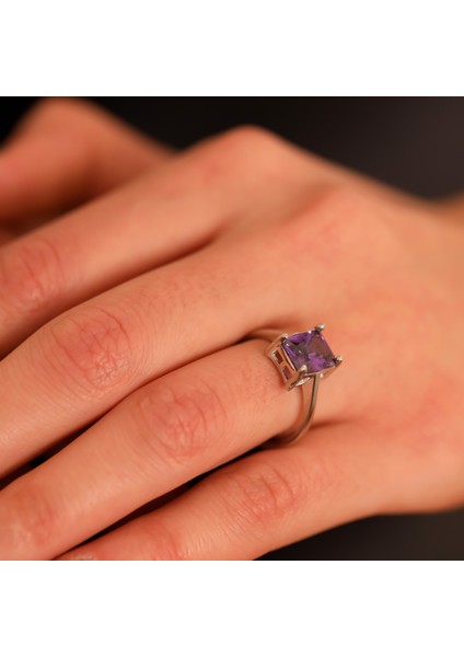 925 Ayar Gümüş Ametist Baget Taşlı Yüzük fırsatları